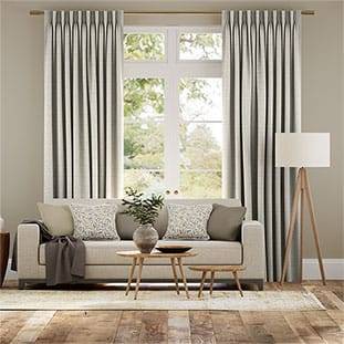 アーロ　ソフトグレー カーテン サムネイル写真