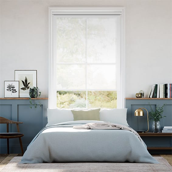 アトラス クラウド ホワイト ロールスクリーン