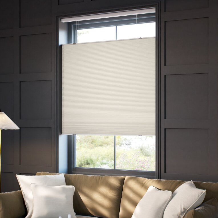 【つっぱり式】コードレス 遮光 トップダウンハニカム アイボリー ハニカムシェード