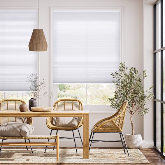 突っ張り式 ハニカムブラインド Sienna〔シエナ〕[遮光タイプ 35×110cm] | 家具・インテリア通販 【公式】エアリゾーム TINFONBLY 突っ張り式 ブラインド 穴あけ不要 アルミブラインド 目隠し防水 遮光 遮熱 羽根幅25mm 風呂 浴室用 簡単