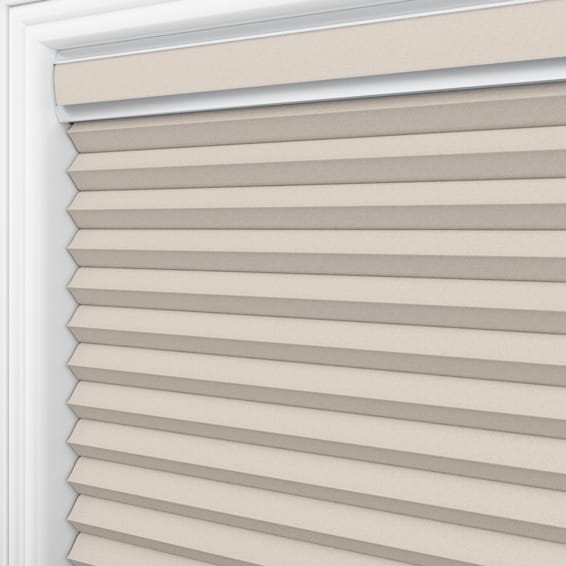 遮光トリプルハニカム ピュアホワイト シェード 遮光トリプルハニカム ピュアホワイト ハニカムシェード