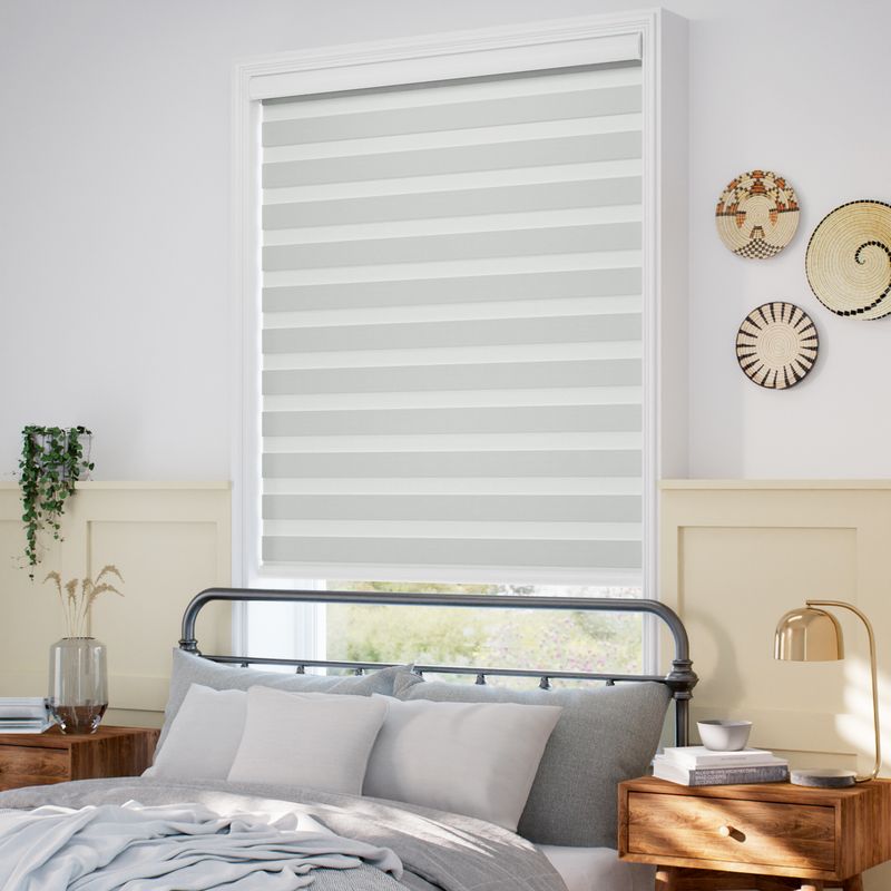 ゼブラ バニラ 調光ロールスクリーン コードレス ゼブラ バニラ 調光ロールスクリーン