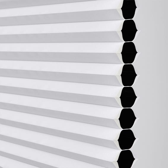 カーテンレール可】コードレス遮光トリプルハニカム ピュアホワイト