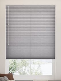 グレー/シルバー ブラインド | 豊富なカラーからお部屋に合わせて