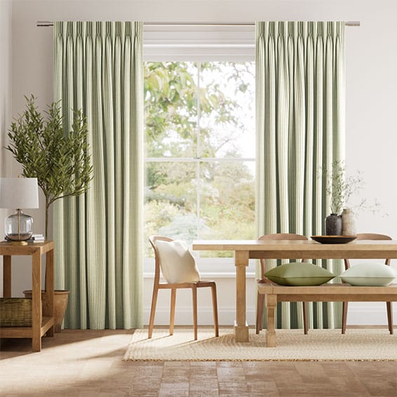 エラストライプ　ピスタチオ カーテン