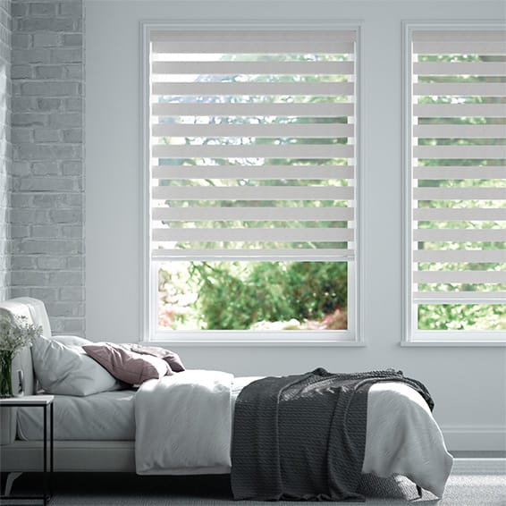 ゼブラ  ルグゼ・ グリマー 調光ロールスクリーン