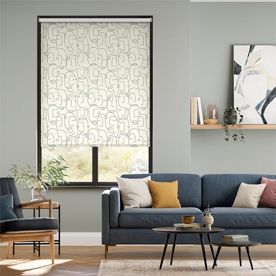 イプシロン　クラウド ロールスクリーン