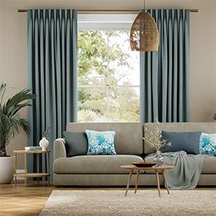 ハロウ ラグーンブルー カーテン サムネイル写真