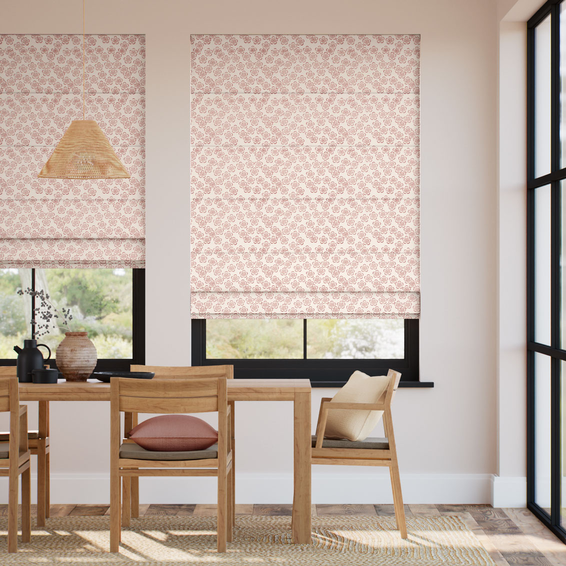 梅 紅 ローマンシェード