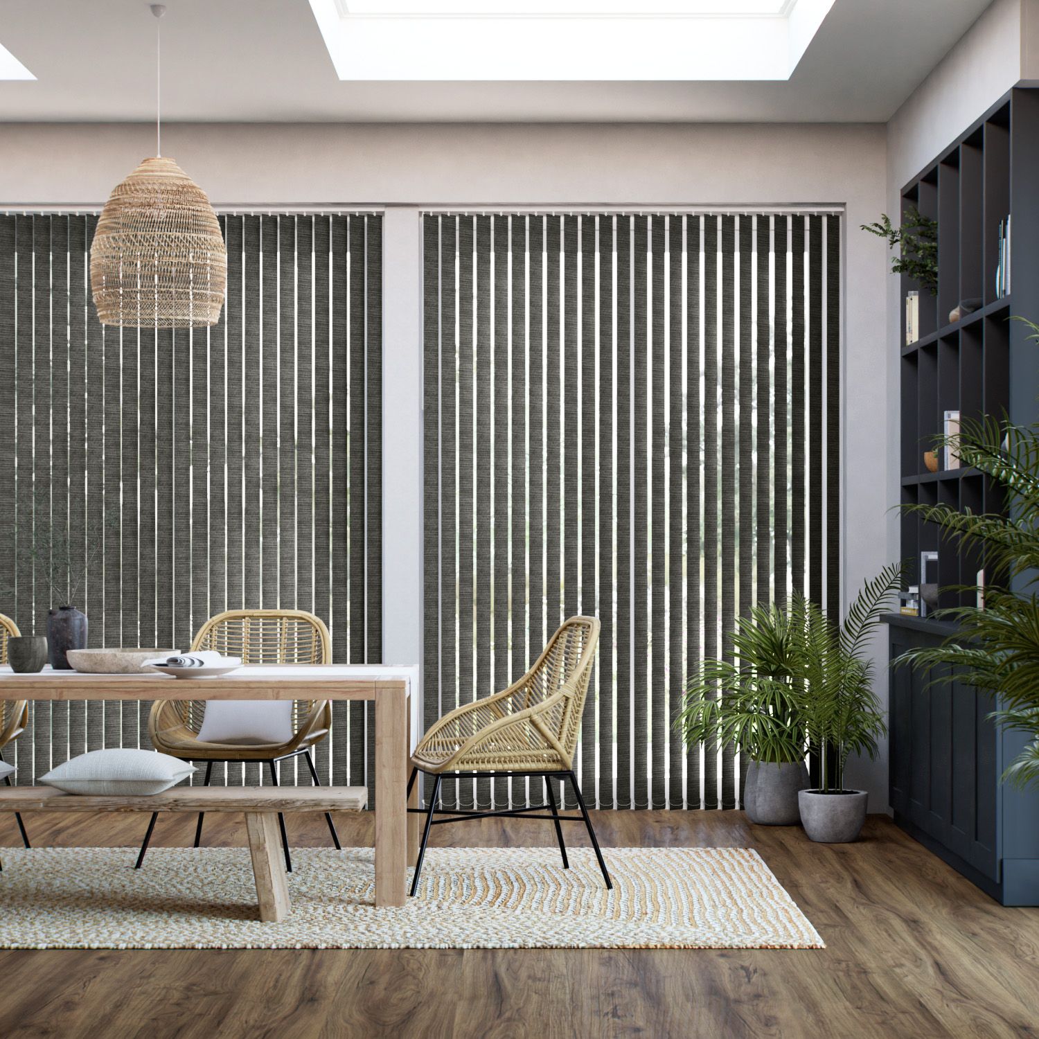  クラビ チャコール バーチカル ブラインド