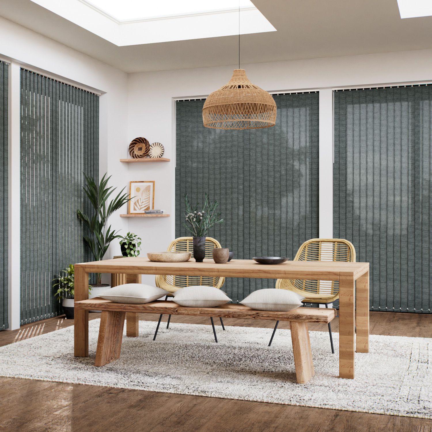 クラビ ミッドナイトブルー バーチカル ブラインド