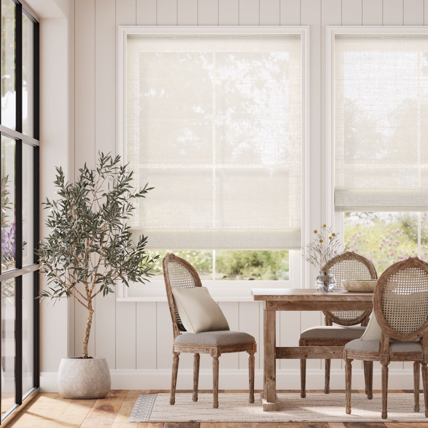 ルミエ　アリエル　クラシッククリーム　裏地なし ローマンシェード