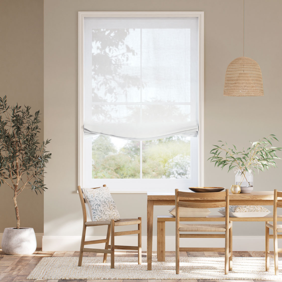 ルミエ ローレル ホワイト リラックス ローマンシェード