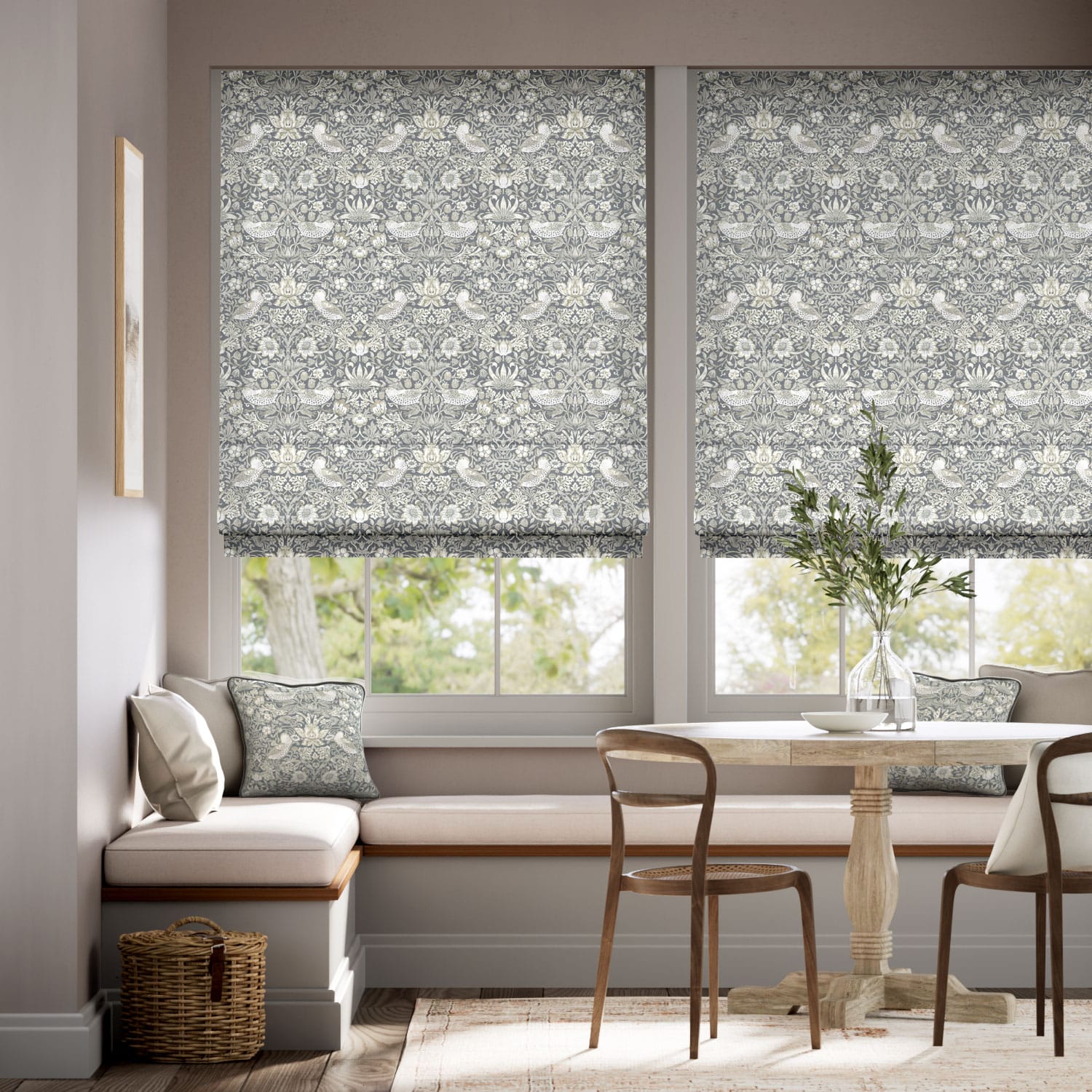 ウィリアムモリス　いちご泥棒　マナーグレー ローマンシェード