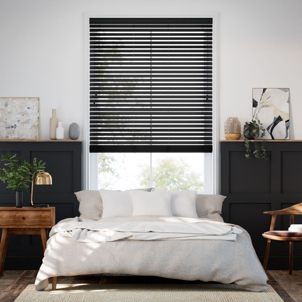 ナチュレ ミッドナイトブラック ウッドブラインド