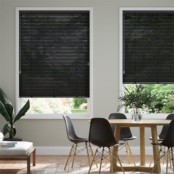 エッセンス　ブラックマジック アルミブラインド