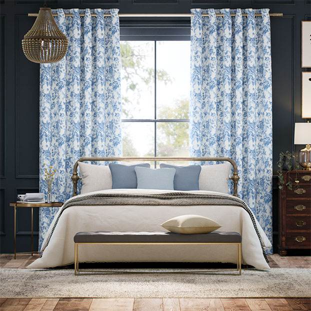 リージェンシー・トレイル ブルー カーテン サムネイル写真