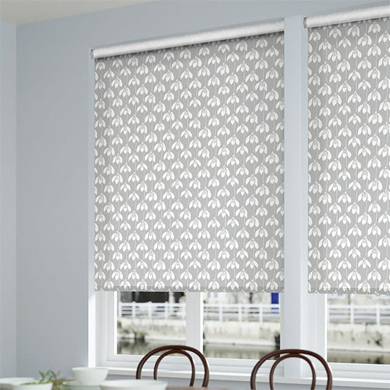 スノードロップ ダヴグレー ロールスクリーン