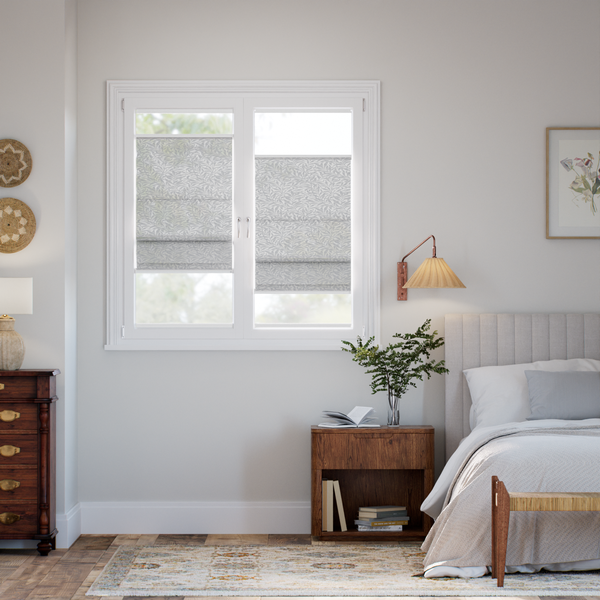 【窓貼りタイプ】ウィリアムモリス ウイローバウ シルバー ボイル ローマンシェード