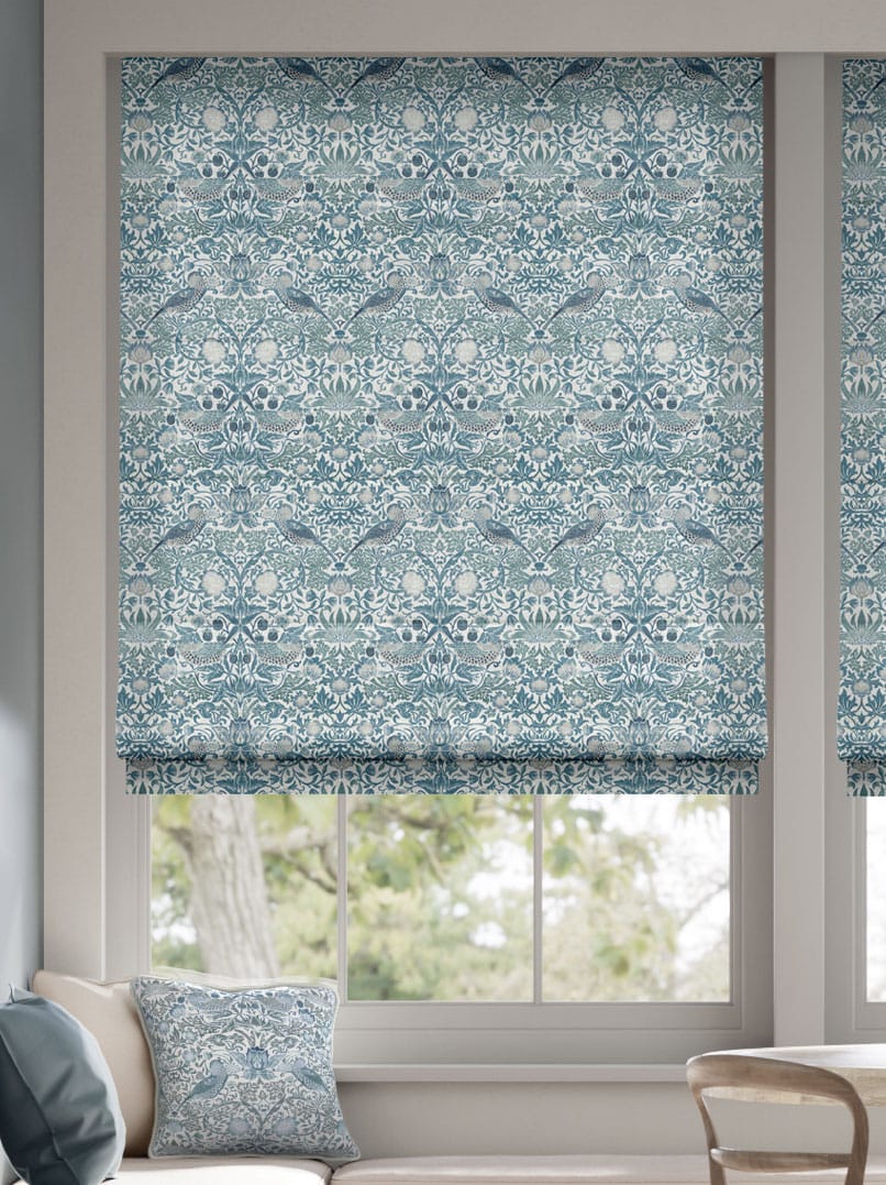 ウィリアムモリス☆クリサンティマム☆高級カーテン＆ローマンシェード 2スタイル ウィリアム・モリス クリサンティマムとイチゴドロボウのカーテン