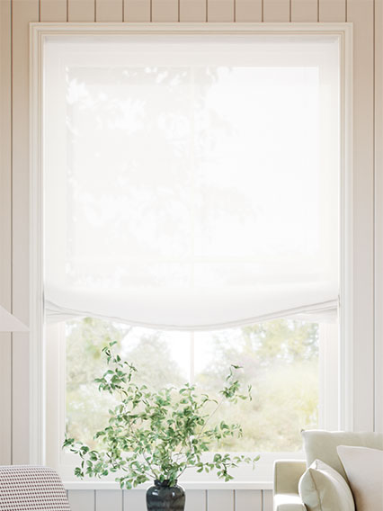 リラックスローマンシェード | 柔らかなドレープがフェミニンで優雅な