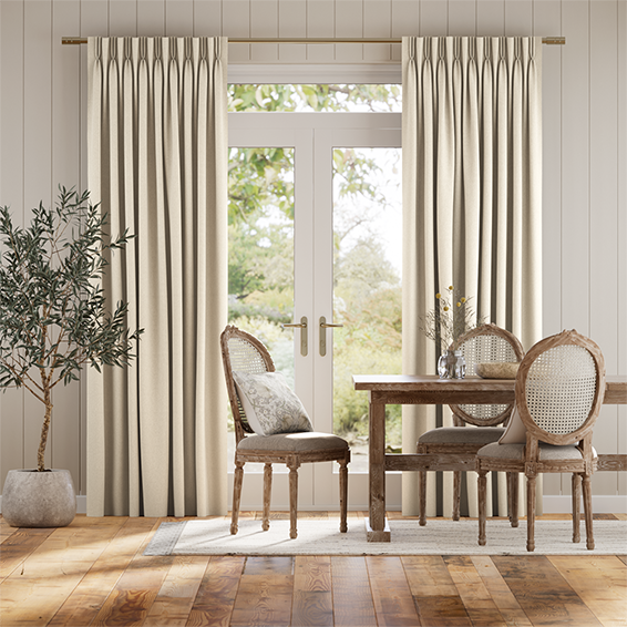 ウェイクロフト　クリーム カーテン