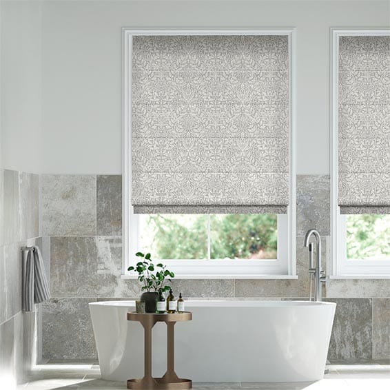 William Morris -ウィリアムモリス　エイコーン　ダヴ ローマンシェード